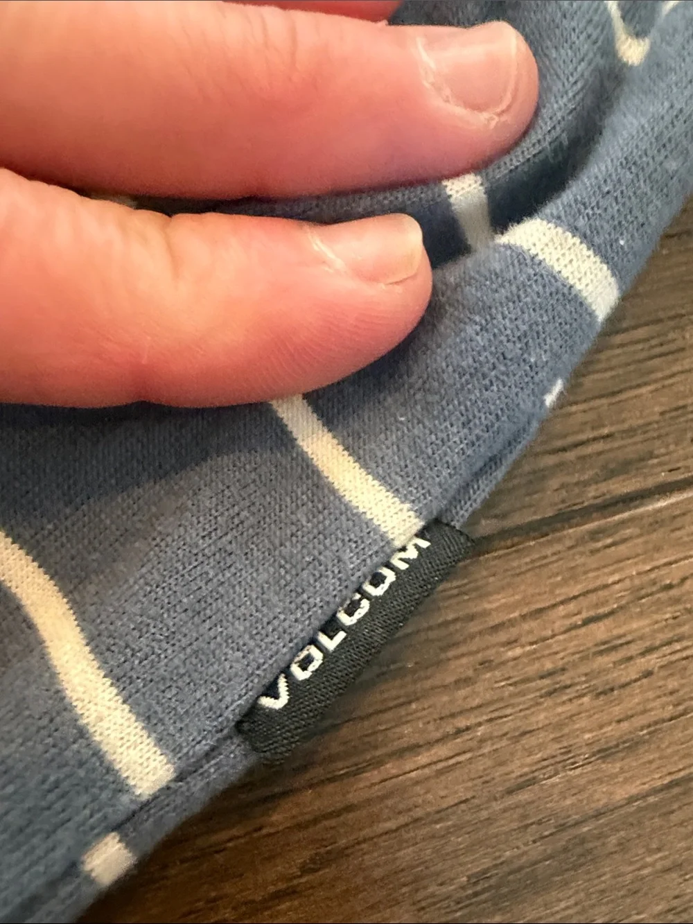 Volcom Blue and White Striped Short-Sleeve Tee Size 5 C39-169